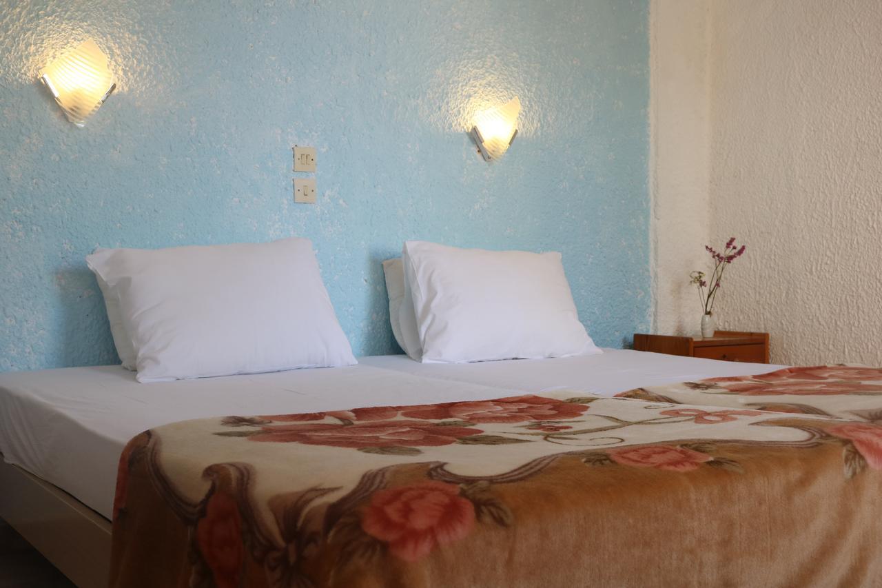 Madalenas B&B Pelekas Exterior photo